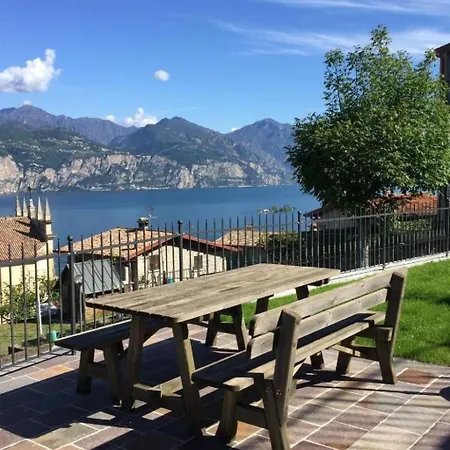 By Interhome Apartament