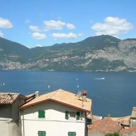 By Interhome Brenzone sul Garda